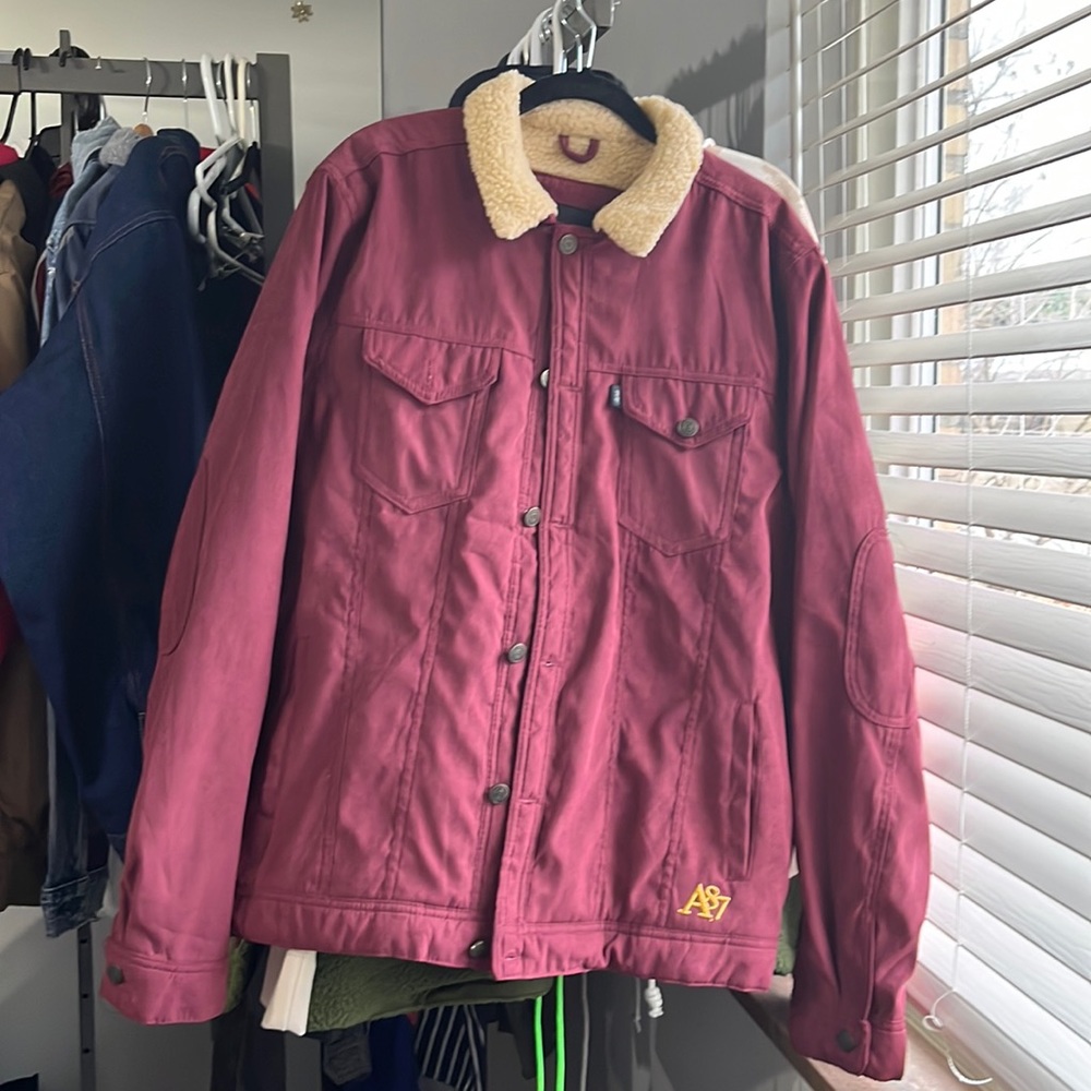 AEROPOSTALE JACKET/COAT MAROON COLOR LARGE